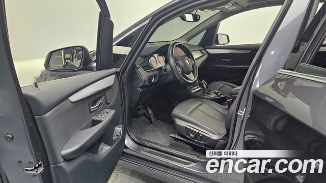 BMW 2 Series Active Tourer (F45) Joy 2019 — фото 10