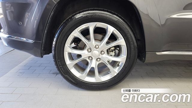 Jeep Grand Cherokee 3.6 Summit WK2 2021 — фото 5
