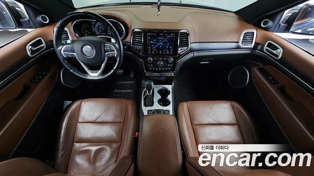Jeep Grand Cherokee 3.6 Summit WK2 2021 — фото 7
