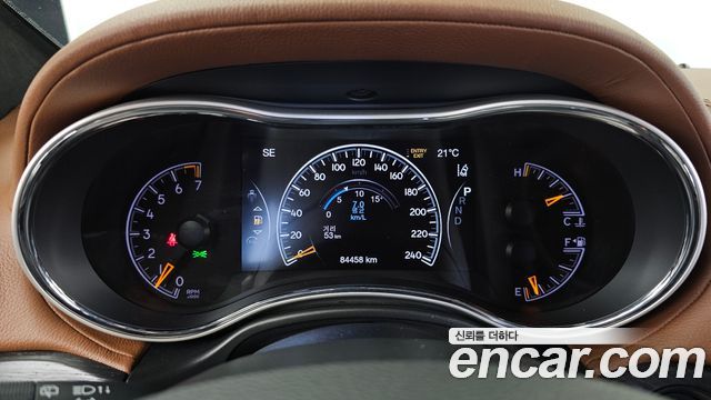 Jeep Grand Cherokee 3.6 Summit WK2 2021 — фото 8