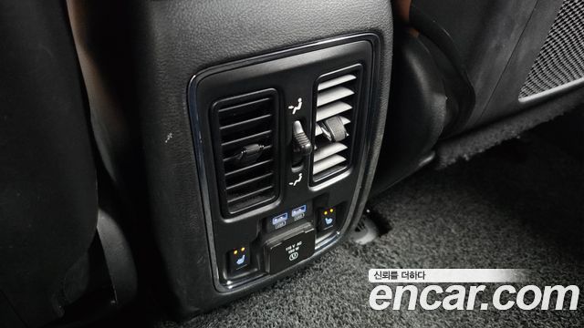 Jeep Grand Cherokee 3.6 Summit WK2 2021 — фото 18