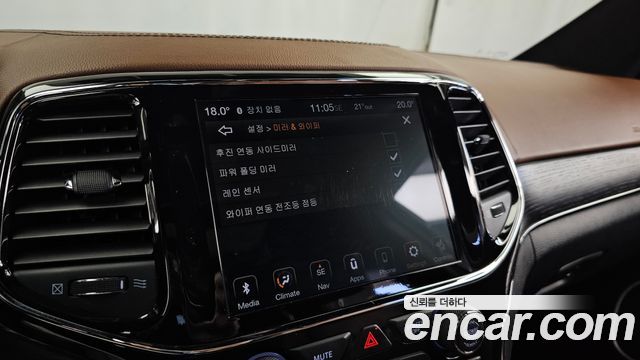 Jeep Grand Cherokee 3.6 Summit WK2 2021 — фото 33