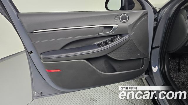 Hyundai Sonata The Edge (DN8) 2.0 LPG Inspiration 2024 — фото 24