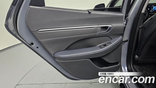 Hyundai Sonata The Edge (DN8) 2.0 LPG Inspiration 2024 — фото 25