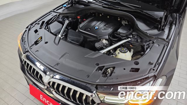 BMW 6 Series GT (G32) 620d M Sport 2023 — фото 6