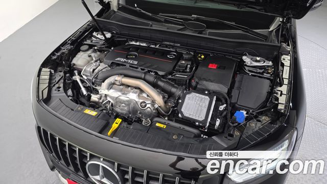 Mercedes-Benz GLB-Class (X247) AMG GLB35 4MATIC 2025 — фото 6
