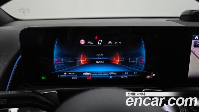 Mercedes-Benz GLB-Class (X247) AMG GLB35 4MATIC 2025 — фото 8