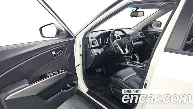 KG Mobility (SsangYong) Tivoli Diesel VX 2WD 2016 — фото 10