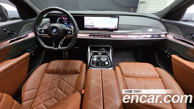 BMW 7 Series (G70) 740i sDrive M Sport 2023 — фото 7