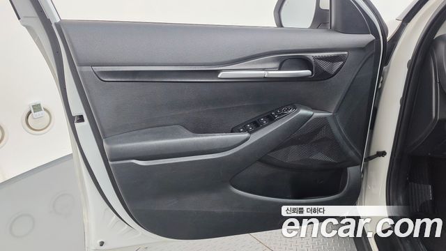 Kia Seltos Gasoline 1.6 Turbo 2WD Trendy 2023 — фото 24