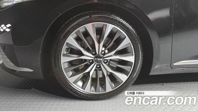 Kia K8 3.5 Gasoline 2WD Signature 2022 — фото 5