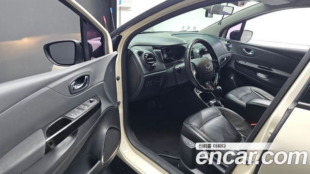 Renault Korea QM3 RE 2015 — фото 10