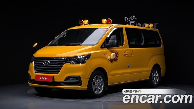 Hyundai Grand Starex School Bus LPi 2019 — фото 1