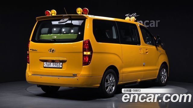 Hyundai Grand Starex School Bus LPi 2019 — фото 2