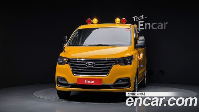 Hyundai Grand Starex School Bus LPi 2019 — фото 3