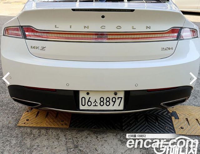 Lincoln MKZ Hybrid 2nd 2019 — фото 21