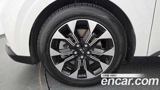 Kia Carnival (IV) Diesel 7-Seater Signature 2021 — фото 5