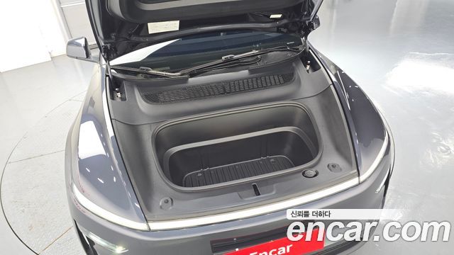 Tesla Model Y Long Range AWD 2025 — фото 6