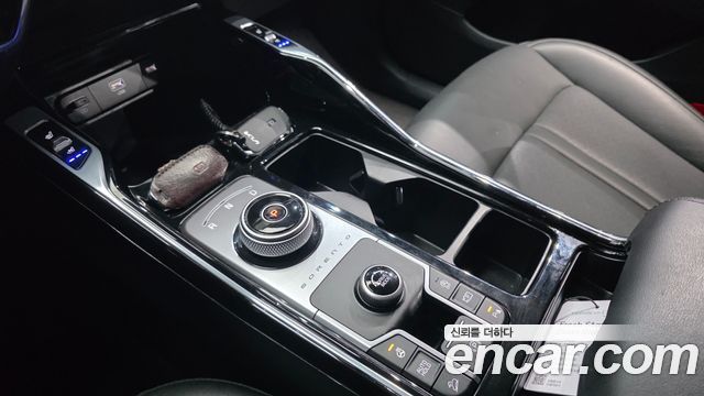 Kia Sorento (IV) Gasoline 2.5T 2WD Noblesse 2023 — фото 9