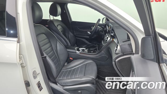 Mercedes-Benz GLC-Class (X253) GLC220 d 4MATIC Premium 2018 — фото 11