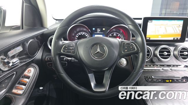 Mercedes-Benz GLC-Class (X253) GLC220 d 4MATIC Premium 2018 — фото 13