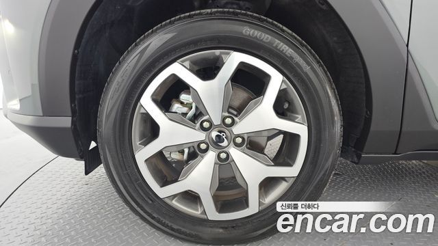 KG Mobility (SsangYong) Torres Gasoline 1.5 2WD T7 2024 — фото 5