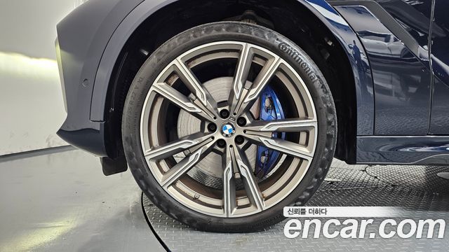 BMW X6 (G06) M50i 2021 — фото 5