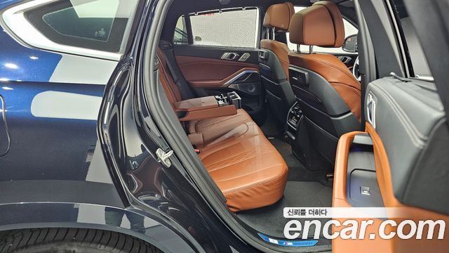 BMW X6 (G06) M50i 2021 — фото 15