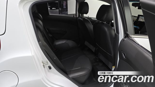 Chevrolet Spark LT Standard 2015 — фото 11