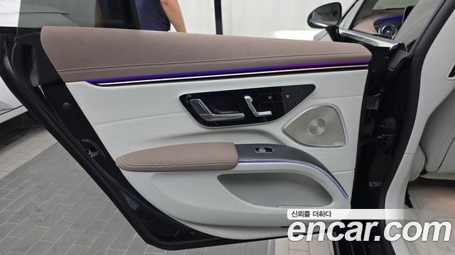 Mercedes-Benz EQS (V297) EQS450+ AMG Line 2022 — фото 25