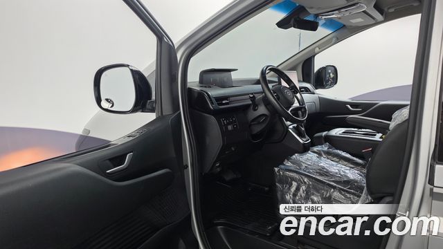 Hyundai Staria Cargo 3-Seater Modern 2022 — фото 10