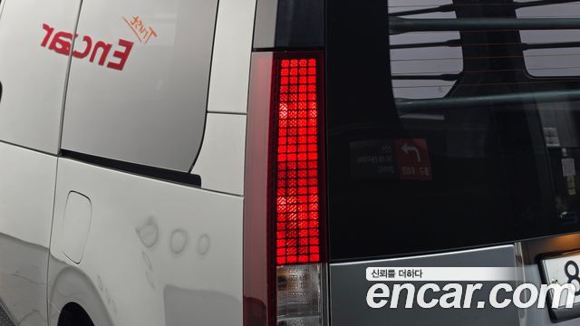 Hyundai Staria Cargo 3-Seater Modern 2022 — фото 29
