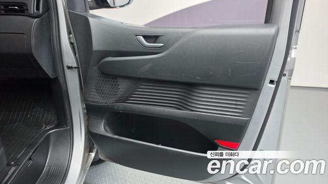 Hyundai Staria Cargo 3-Seater Modern 2022 — фото 31