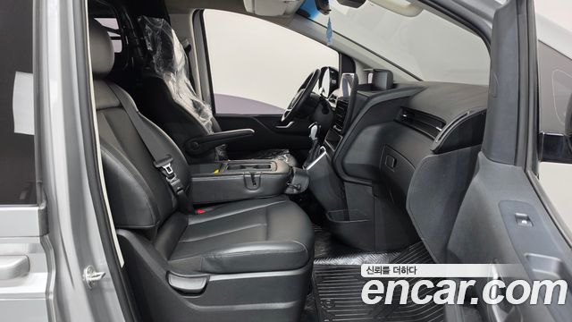 Hyundai Staria Cargo 3-Seater Modern 2022 — фото 32