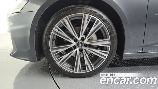 Audi A6 (C8) 40 TDI Quattro Premium 2023 — фото 5