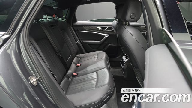Audi A6 (C8) 40 TDI Quattro Premium 2023 — фото 11