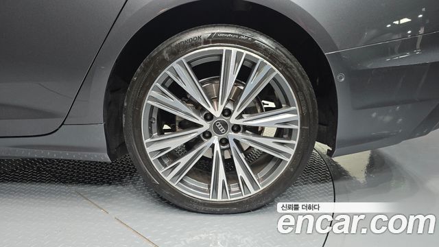 Audi A6 (C8) 40 TDI Quattro Premium 2023 — фото 21