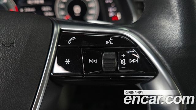 Audi A6 (C8) 40 TDI Quattro Premium 2023 — фото 32