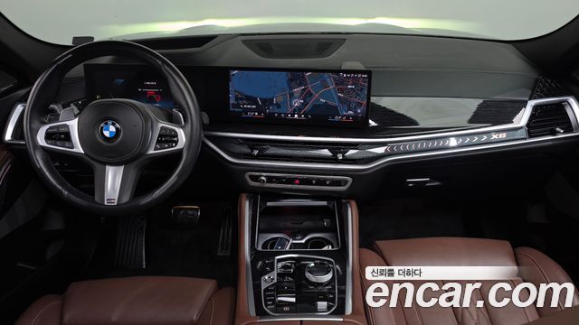 BMW X6 (G06) xDrive40i M Sport 2024 — фото 7