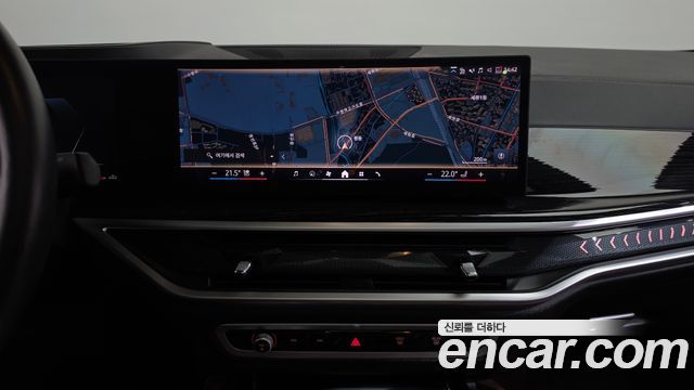 BMW X6 (G06) xDrive40i M Sport 2024 — фото 13
