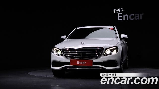 Mercedes-Benz E-Class (W213) E300 4MATIC Exclusive 2020 — фото 3