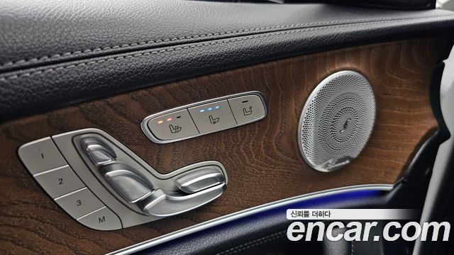 Mercedes-Benz E-Class (W213) E300 4MATIC Exclusive 2020 — фото 8