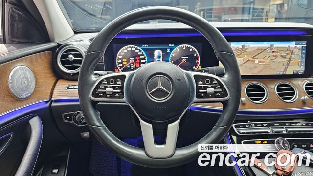 Mercedes-Benz E-Class (W213) E300 4MATIC Exclusive 2020 — фото 23