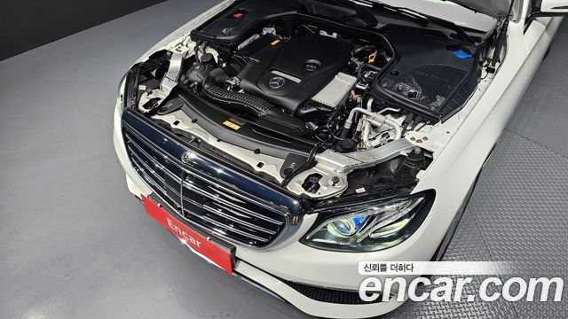 Mercedes-Benz E-Class (W213) E300 4MATIC Exclusive 2020 — фото 37
