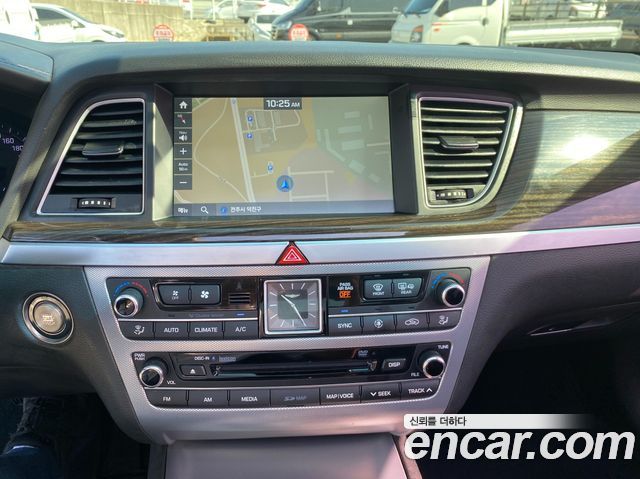 Genesis G80 3.3 GDI AWD Premium Luxury 2018 — фото 9