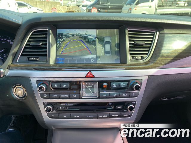 Genesis G80 3.3 GDI AWD Premium Luxury 2018 — фото 10