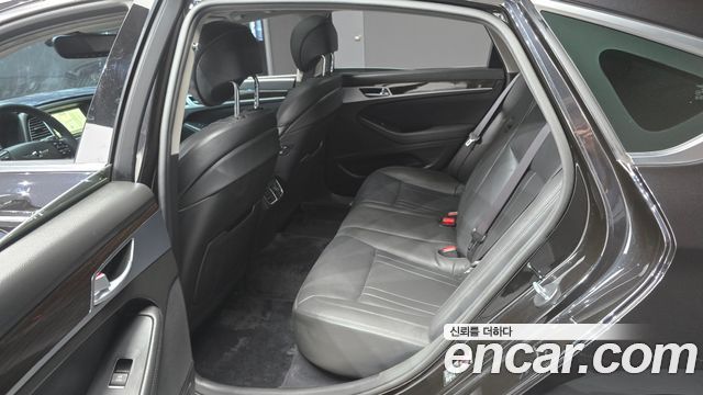 Genesis G80 3.3 GDI Luxury 2018 — фото 26