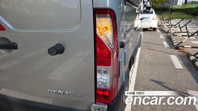 Renault Korea Master Camping car 2019 — фото 23