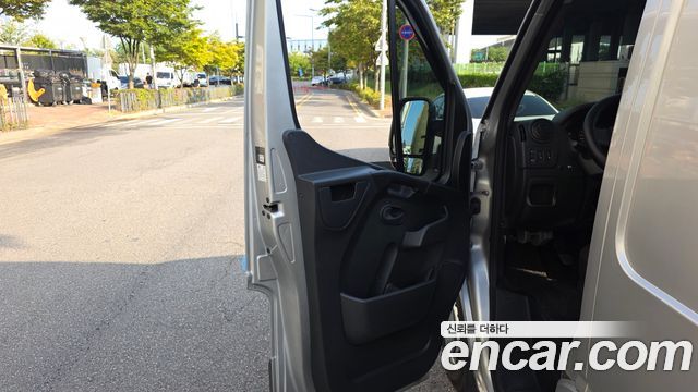 Renault Korea Master Camping car 2019 — фото 24