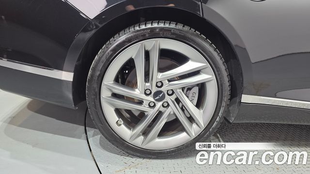 Genesis G80 (RG3) Gasoline 3.5 Turbo AWD 2025 — фото 5